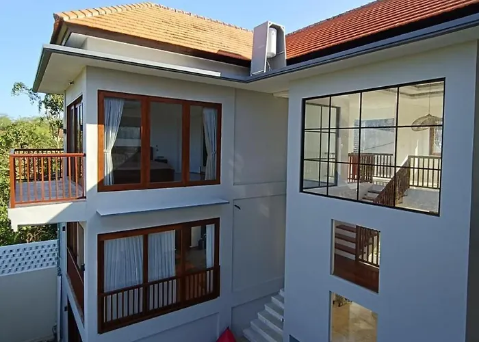 Villa Summerville By Reja *